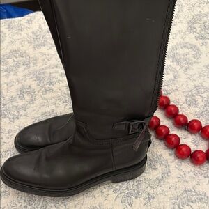 Gucci Black Ankle Boots with Buckle Detail